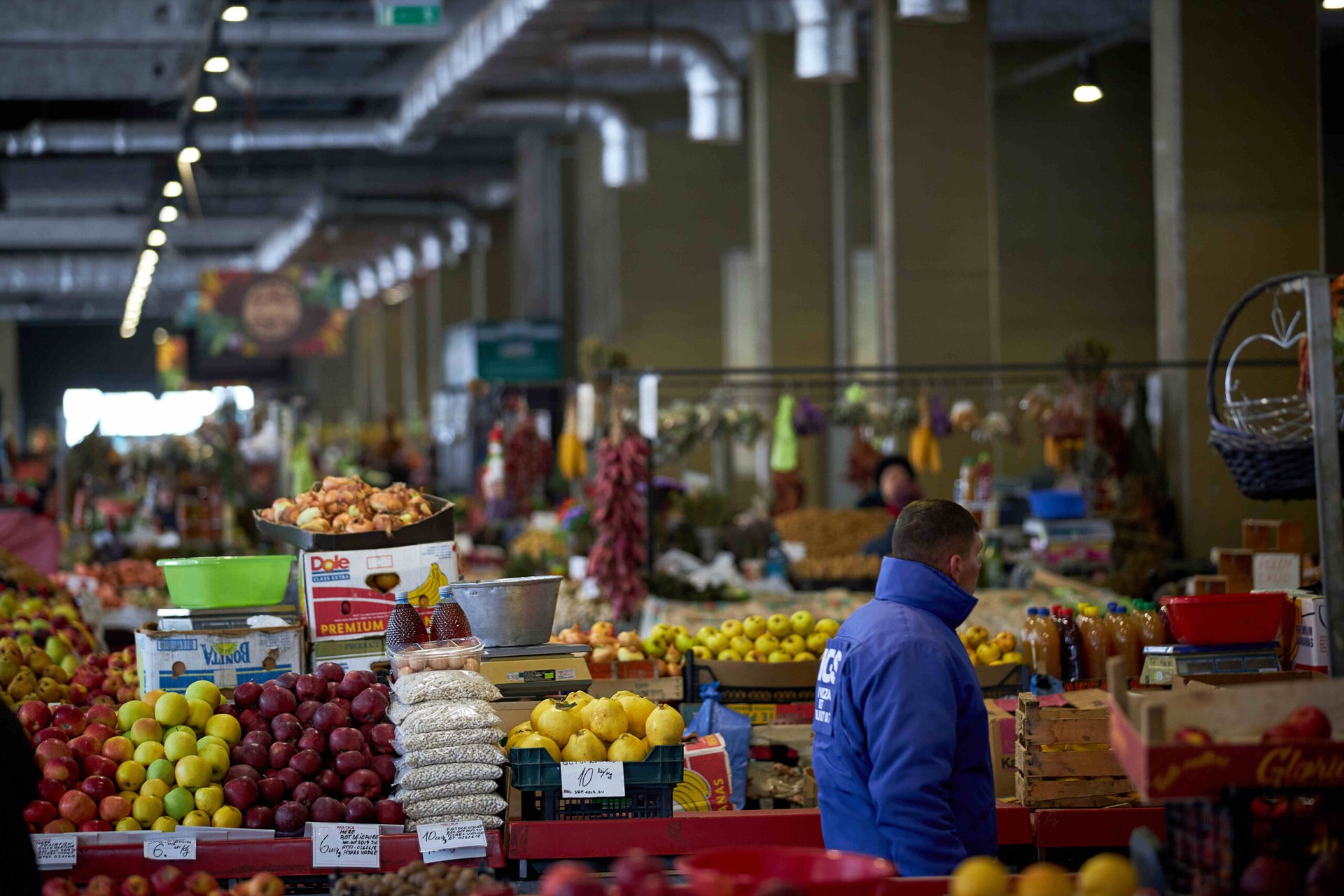 Market with security guard